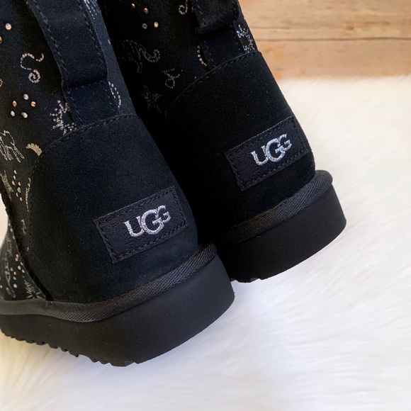 UGG Classic Zodiac Mini Black Boots - Picture 6 of 9